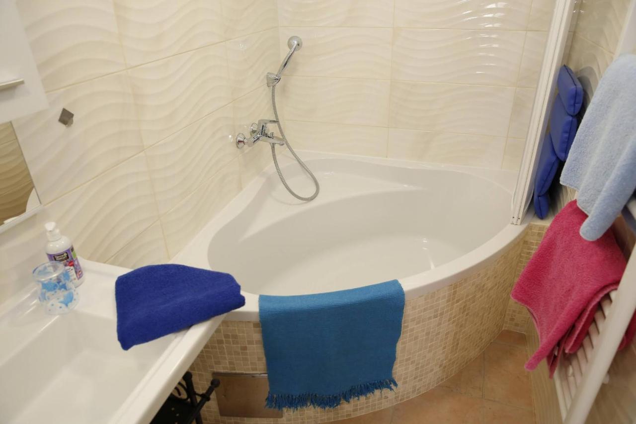 Holiday Home Yan With Bay View Vodice Exteriör bild